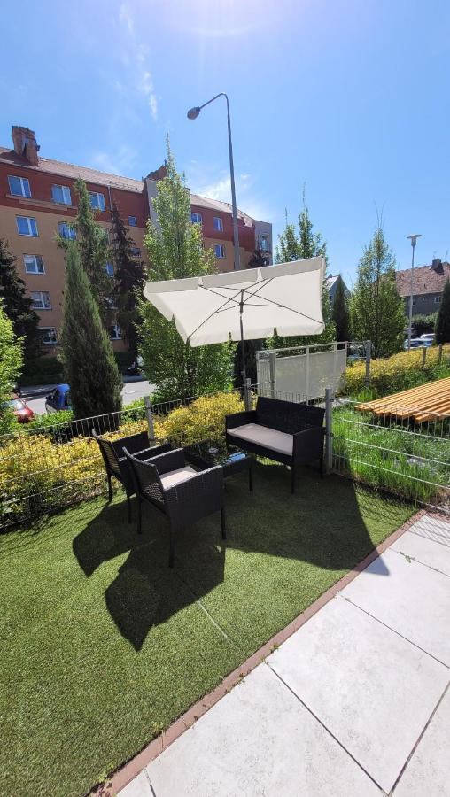 Green Terrace Family Apartment Wroclaw Bagian luar foto